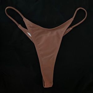 Boutine LA Cocoa Brown Flaunt Bottoms.